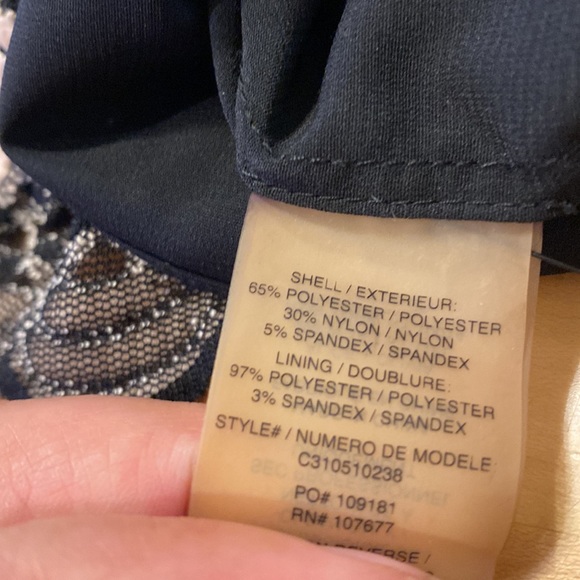 Alice + Olivia Khloe Open Back Lace Pattern Mini Dress Size 0 - Picture 12 of 16